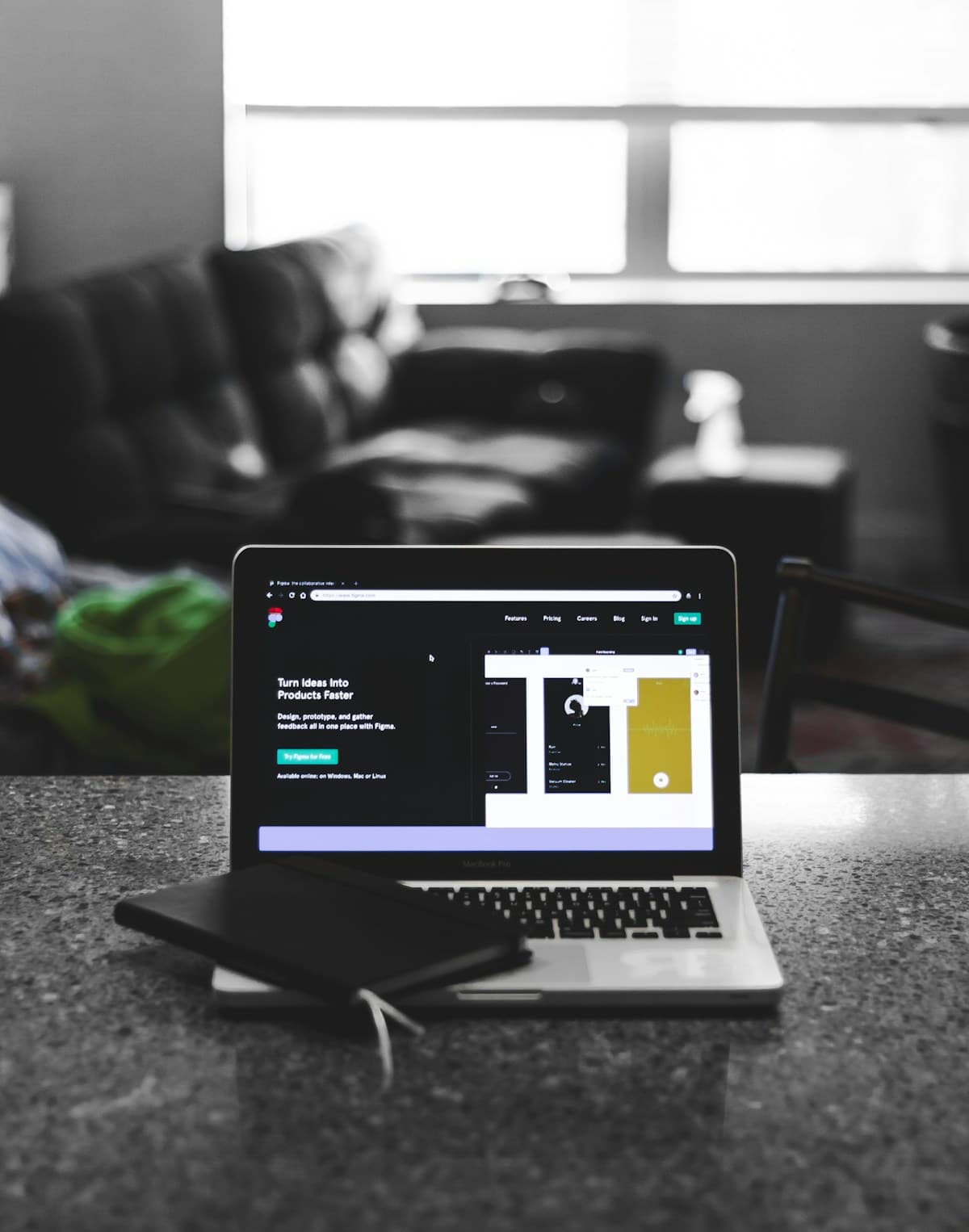 Code blocks and a live preview